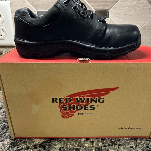 RED WING 2323 Size 5.5 Leather Aluminum Toe Work Oil Resistant Steel Oxford Shoe - Picture 9 of 14